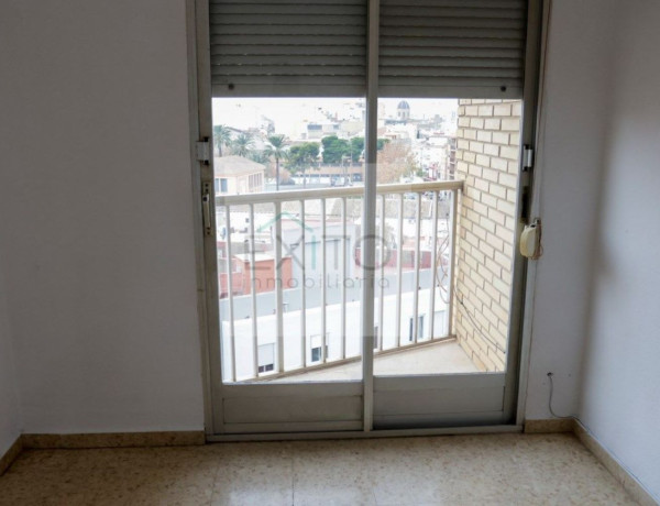 Piso en venta en avenida Reis Catolics