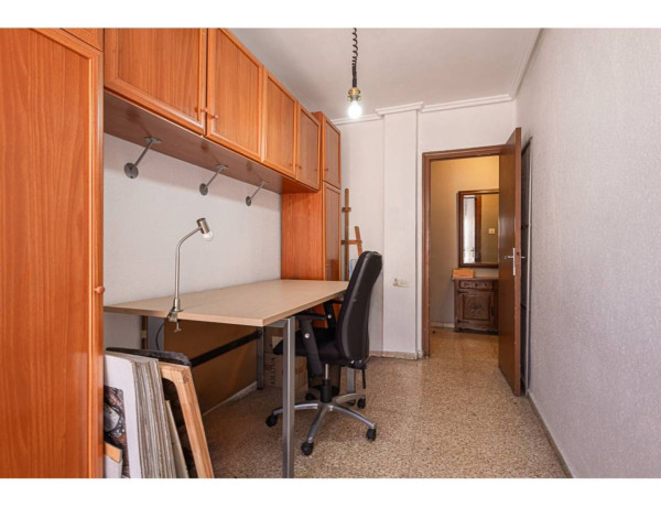 Piso en venta en calle de València