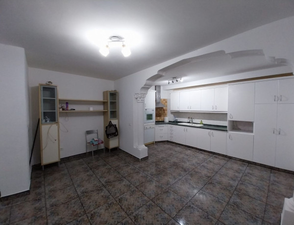 Piso en venta en Cura Gordillo, 34