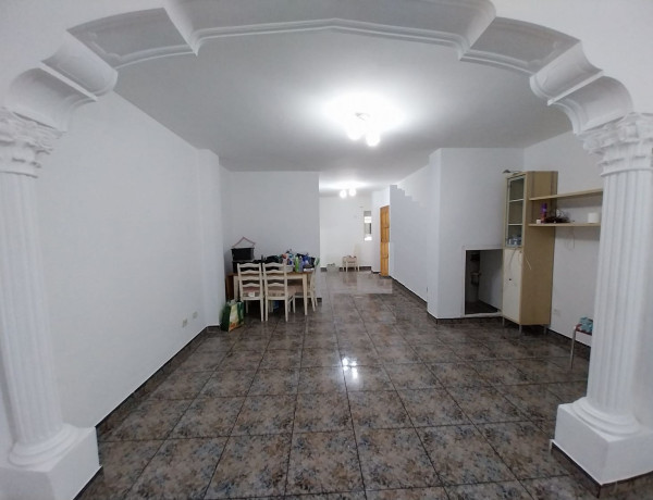 Piso en venta en Cura Gordillo, 34