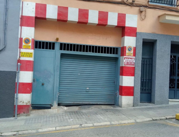 Garaje en venta en Barri Santa Rosa