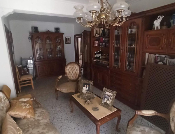 Casa o chalet independiente en venta en Casco Histórico - Ollerías - Marrubial