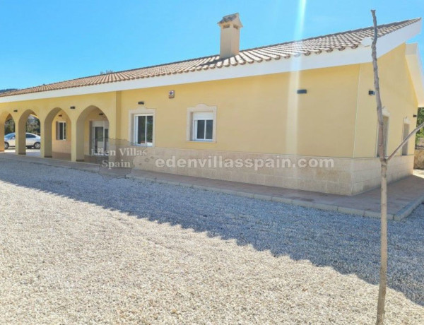 Casa o chalet independiente en venta en Pinoso