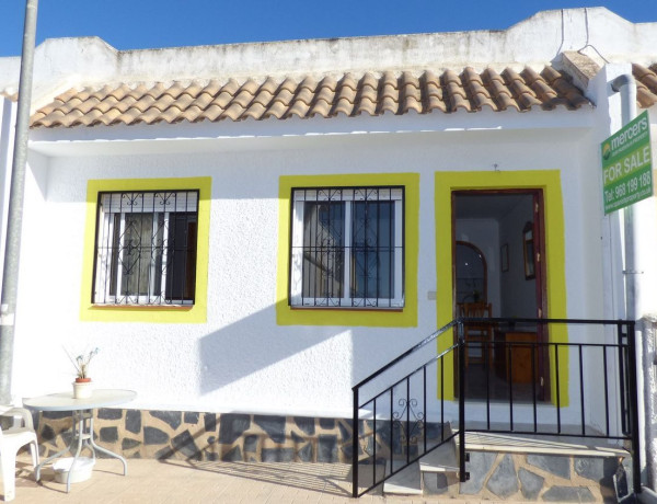 Chalet pareado en venta en calle Castollon la Plana