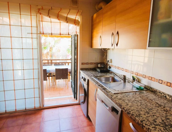 Chalet pareado en venta en calle Antonio Molina