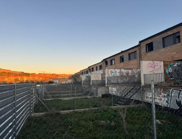 Terreno en venta en calle Águeda, 1