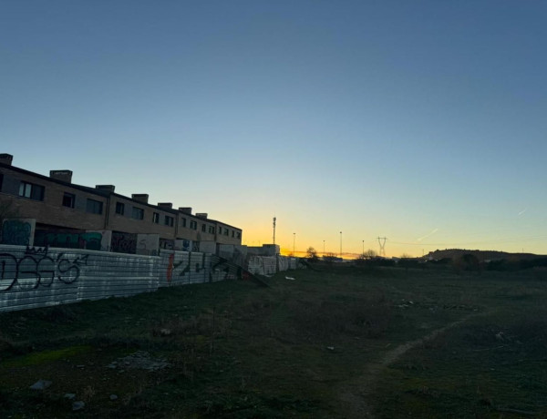 Terreno en venta en calle Águeda, 1