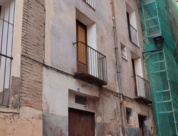 Casa de pueblo en venta en calle Cañuelo, 2