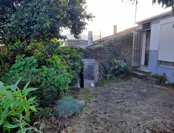 Casa de pueblo en venta en o Picouto