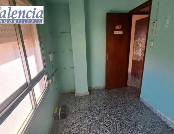 Piso en venta en Zona Calle Valencia - La Ermita