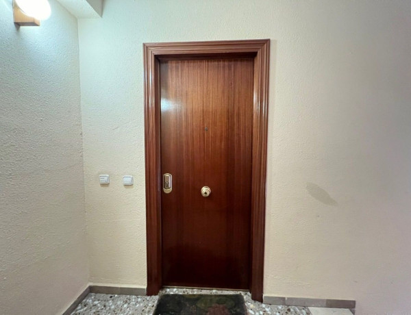 Piso en venta en calle San Isidro