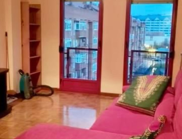 Dúplex en venta en calle Daniel Moyano, 28