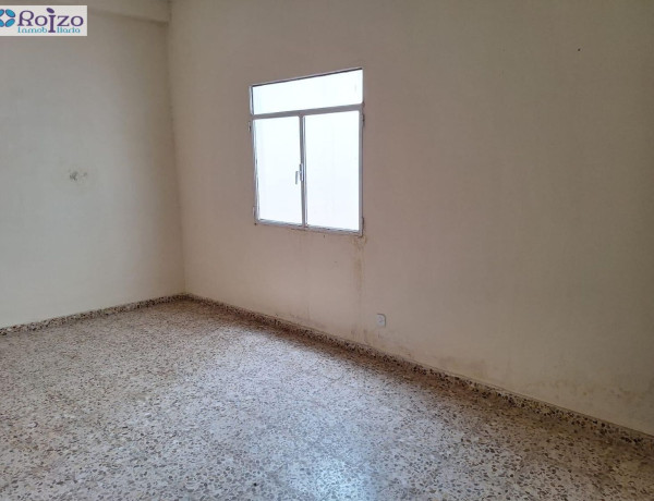 Piso en venta en Centro, 3