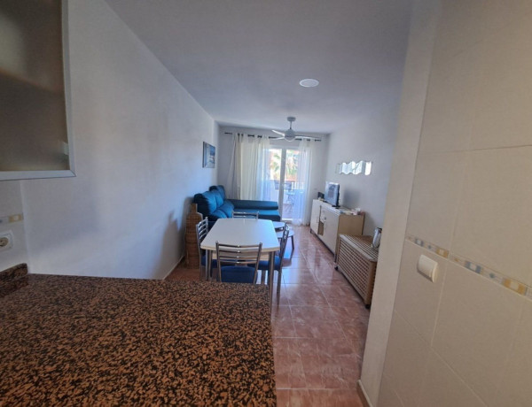 Piso en venta en calle islas canarias