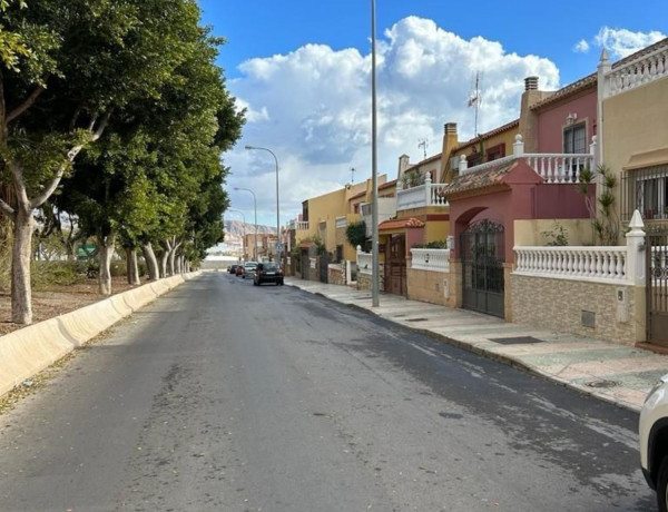 Dúplex en venta en La Gangosa