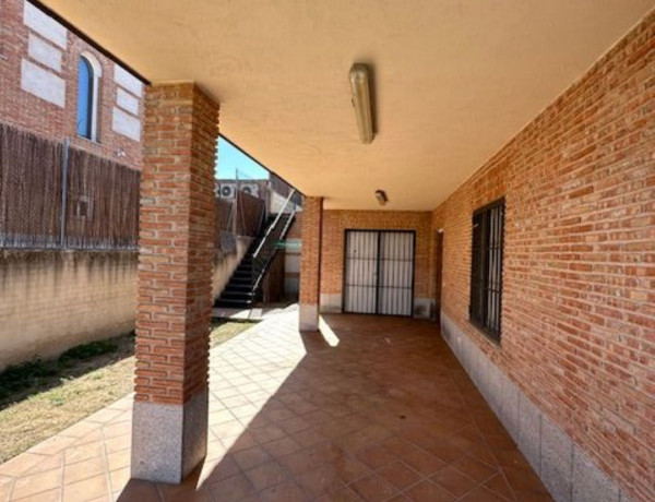 Casa de pueblo en venta en Méntrida