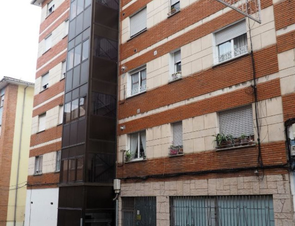 Piso en venta en calle leopoldo alas clarin, 5