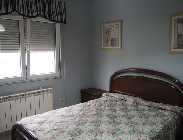 Piso en venta en calle leopoldo alas clarin, 5