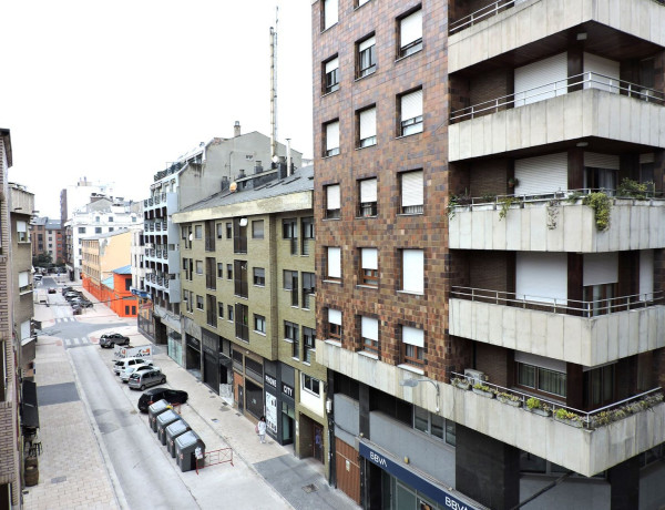 Alquiler de Piso en calle Antolin Lopez Pelaez, 3