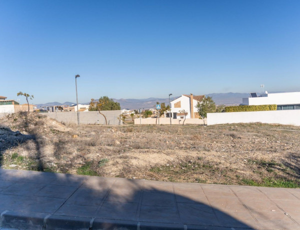 Terreno en venta en calle Balcon de Granada