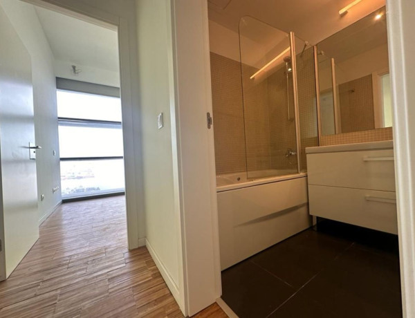 Piso en venta en calle Albareda, 40