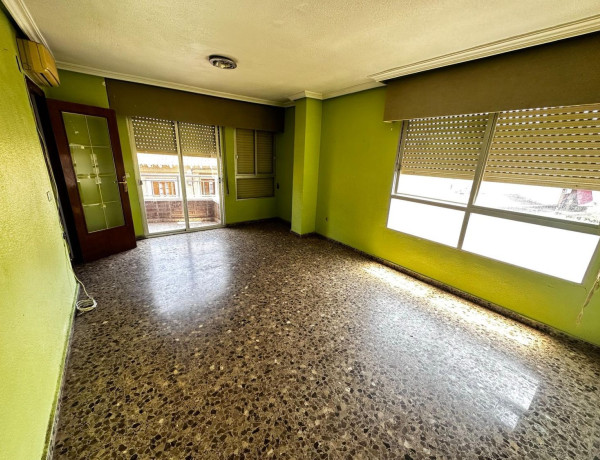 Piso en venta en calle Comunidad Valenciana