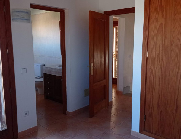 Chalet adosado en venta en Moscari, 1