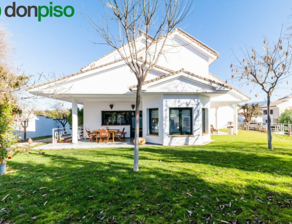 Casa o chalet independiente en venta en calle Guadalquvir, 12