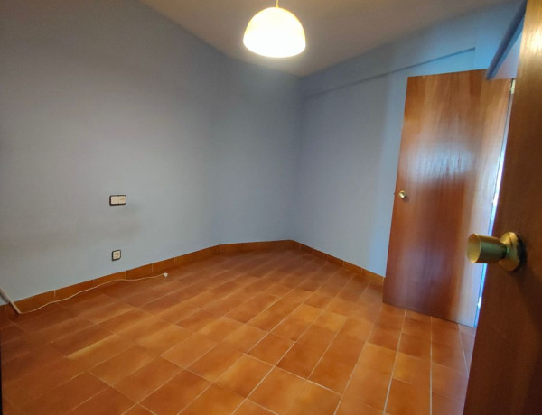 Piso en venta en Anselm Clavé