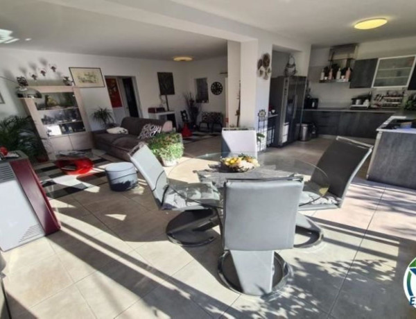 Casa o chalet independiente en venta en calle Vallès Oriental