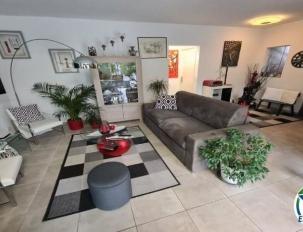 Casa o chalet independiente en venta en calle Vallès Oriental