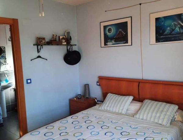 Chalet adosado en venta en avenida Valencia