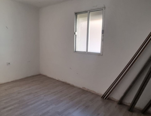 Piso en venta en Urb. Barriada El Rocío, Centro - Doña Mercedes