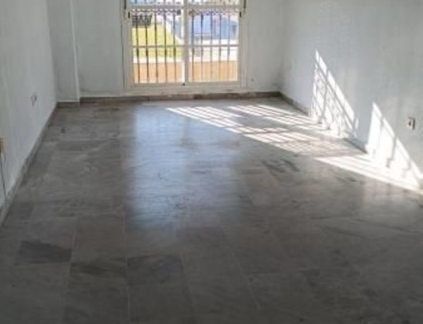 Piso en venta en calle la Corchuela