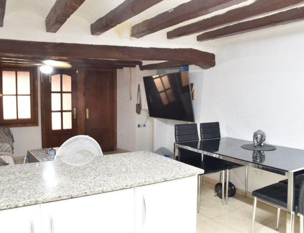 Chalet adosado en venta en El Pla de Santa Maria