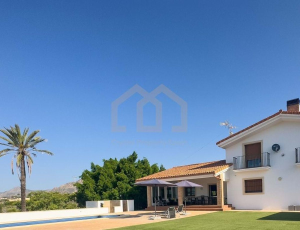 Casa rural en venta en Albatera