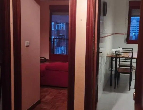 Piso en venta en calle Daniel Moyano