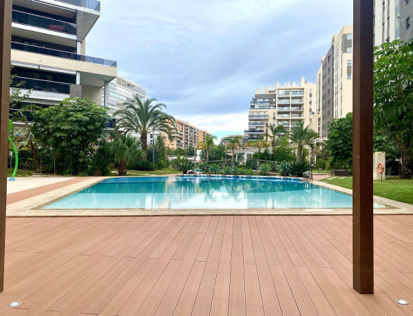 Piso en venta en Urb. Playa de San Juan, Pau 5