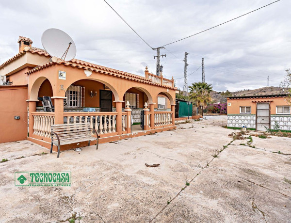 Finca rústica en venta en Estación