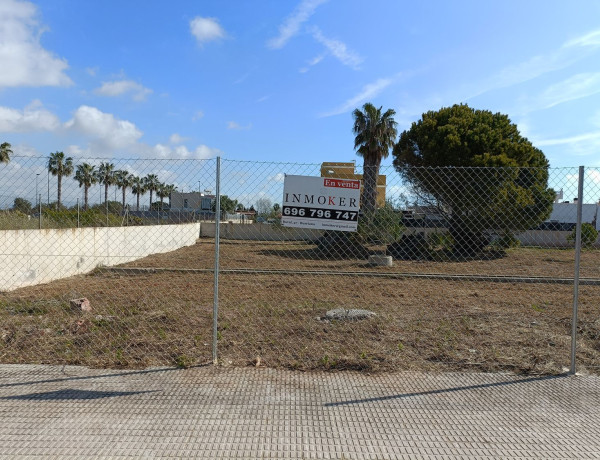 Terreno en venta en calle Isla Cabrera