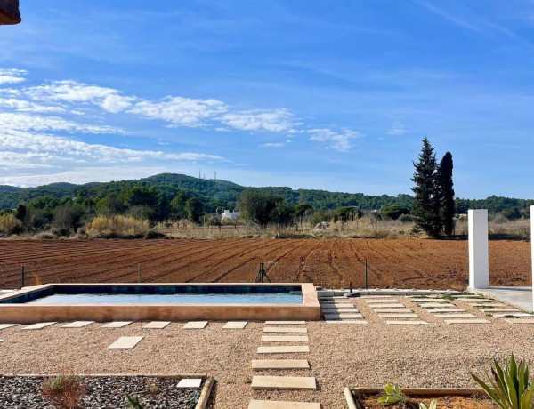 Alquiler de Casa o chalet independiente en Santa Gertrudis