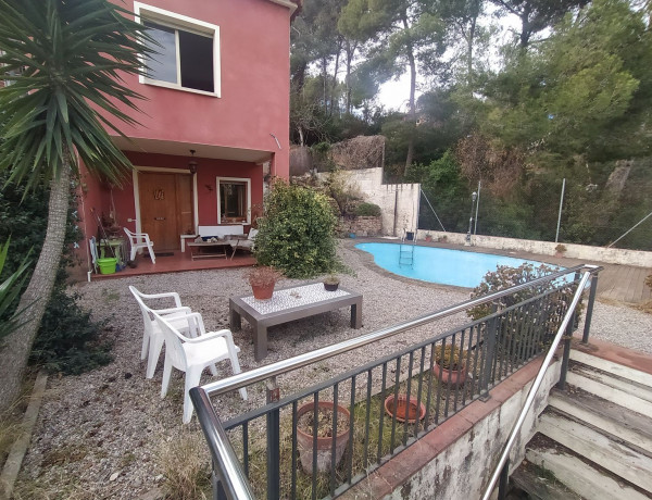 Casa o chalet independiente en venta en Urb. Creu Sussalba, Corbera de Llobregat