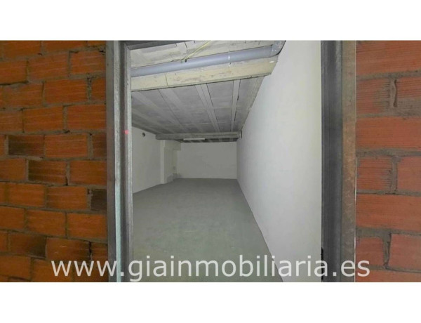 Local en venta en calle de Zaragoza, 4