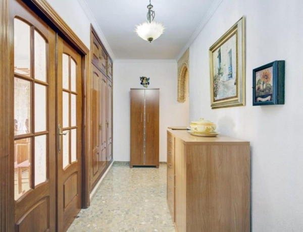 Piso en venta en calle Antonio Machado, 13