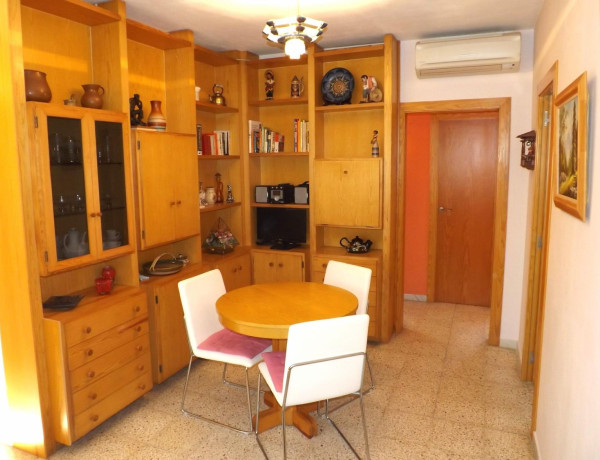 Piso en venta en calle de Lluís Companys, 92