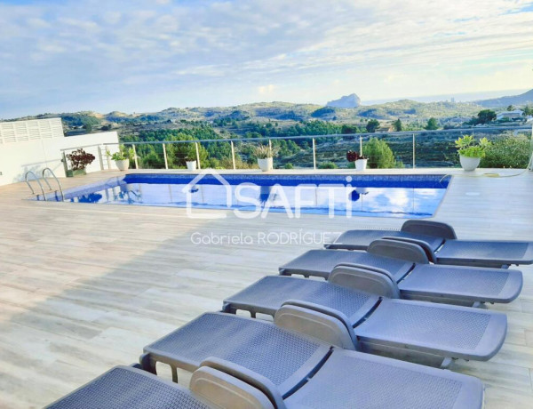 Hermoso chalet ubicado en Benissa pueblo. Una ocasión en la vida.