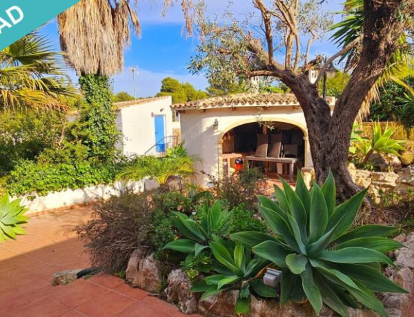 Casa de una sola planta a 5 minutos de Cala Blanca