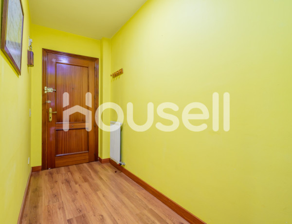 Piso en venta de 80 m² en Calle Puerto de Tarna, 33011 Oviedo (Asturias)