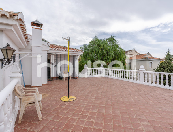 Casa en venta de 224 m² Calle Madeira, 18630 Otura (Granada)