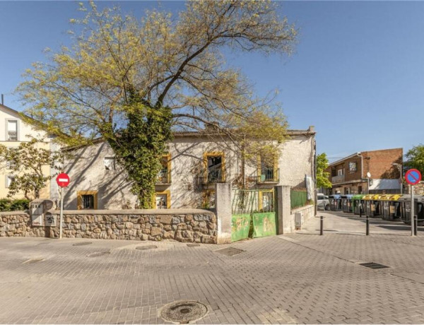 CASA A REHABILITAR  en venta en el centro de Collado Villalba